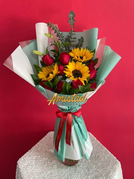 Ref 3 - Bouquet con rosas y girasoles
