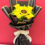 FA7 - Bouquet con flores variadas.