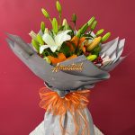 M36 - Bouquet con lirios.