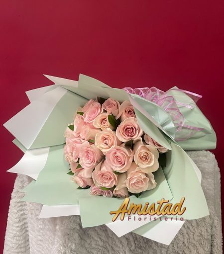 P2 - Bouquet con rosas