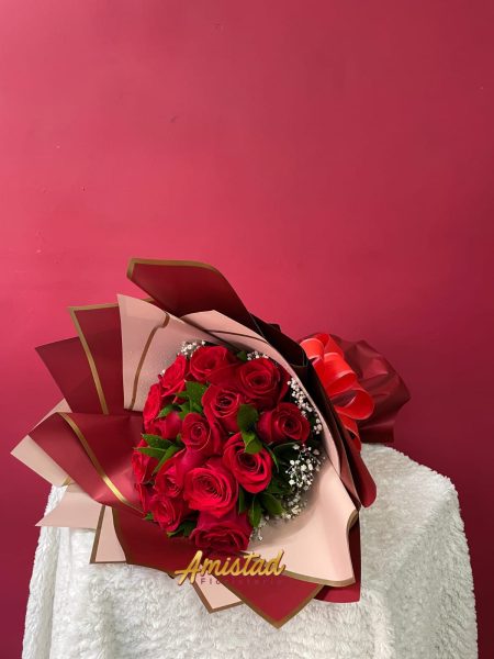 AA3 - Bouquet con rosas